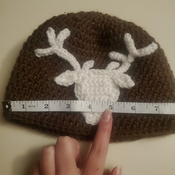 Crochet hat - Picture 4 of 4